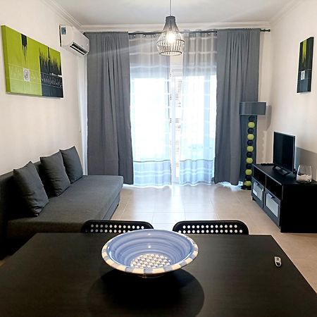 Flamingo Residence Apartment - Wifi/Pool/Netflix Portimão Dış mekan fotoğraf