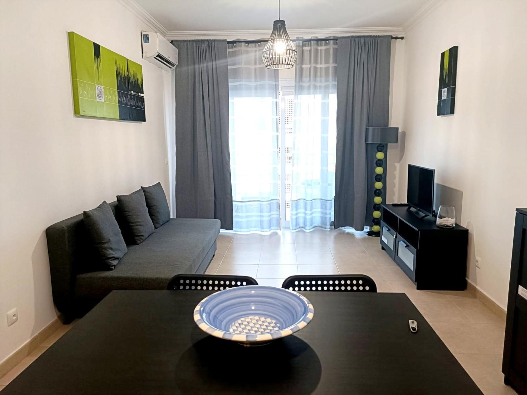 Flamingo Residence Apartment - Wifi/Pool/Netflix Portimão Dış mekan fotoğraf